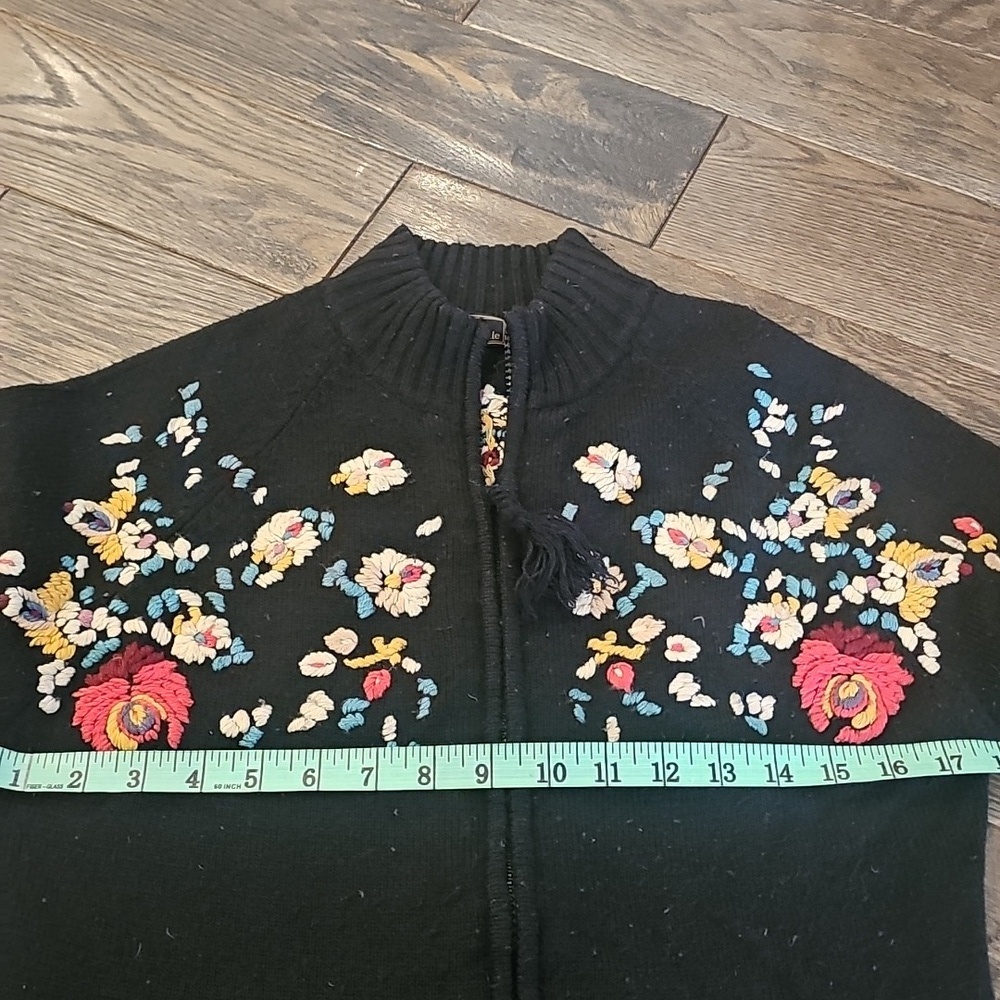 Vintage Embroidered Sweater Zip - Picture 8 of 9